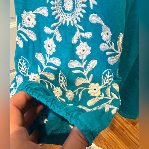 Talbots Embroidered Floral Blouse 3/4 Sleeves Blue White Size XL 100% Cotton - Picture 4 of 7